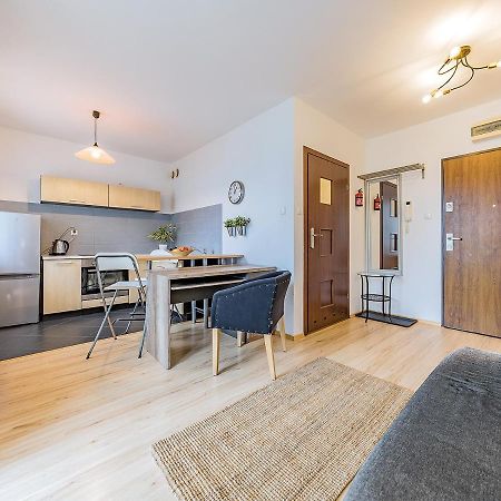 Apartament Z Balkonem I Bezplatnym Parkingiem Gdansk Bagian luar foto