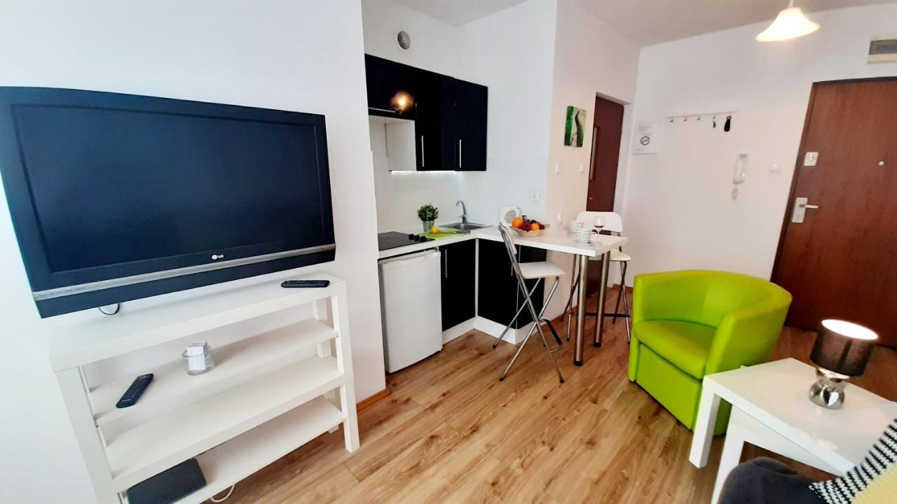 Apartament Z Balkonem I Bezplatnym Parkingiem Gdansk Bagian luar foto